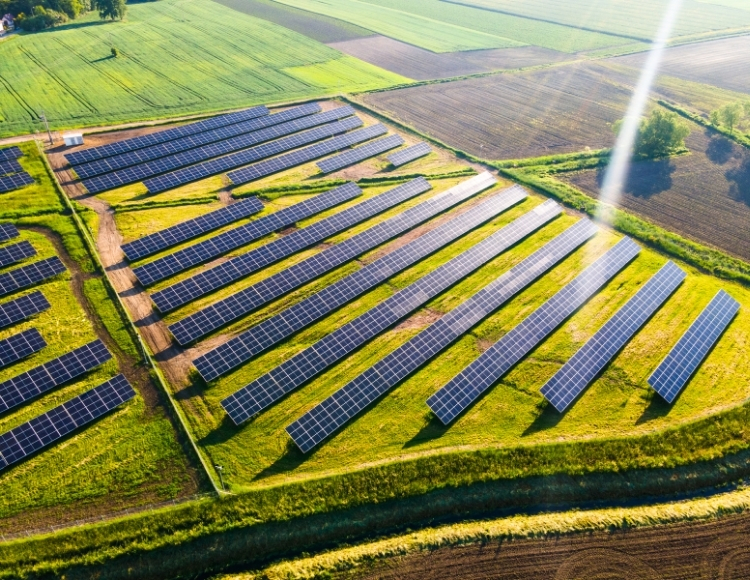 Destek Araziler İçin Güneş Enerji Sistemleri
